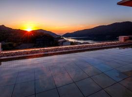 Ooedo Onsen Monogatari Unzen Toyokan，位于Obama的酒店