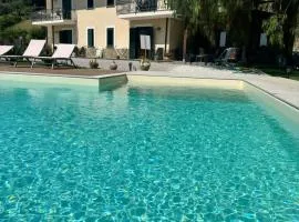 乐托瑞特别墅酒店