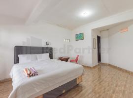 Pondok Hefi Ciwidey Mitra RedDoorz，位于希维德的酒店