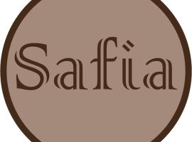 SAFIA Hotel，位于巴甫洛达尔的酒店