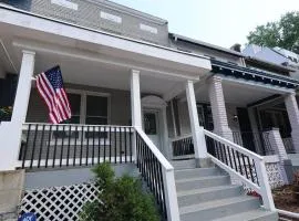 Two DC Rowhouses Large Groups Sleeps 21
