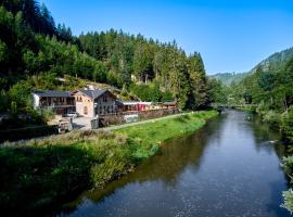 Apartmány Svatošské skály，位于洛克特的酒店