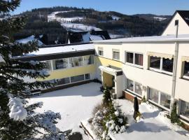Berghotel Natura Bed & Breakfast，位于温特贝格的酒店
