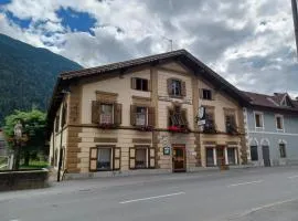贾尼络温酒店