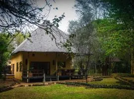 6-person villa at Kruger Park entrance