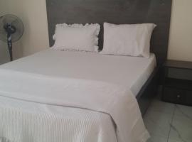 PagersHome Suites - Classic Nyarutarama，位于基加利基加利国际机场 - KGL附近的酒店