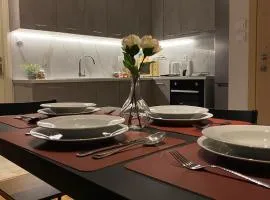 Lydia's City View Apartment