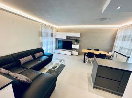 Wonderful Apartament, Near The Lake，位于卢加诺的低价酒店