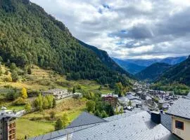 Vistas PRECIOSAS Al Valle De Arinsal - 6PAX- SENDERISMO & ESQUÍ - Free Parking