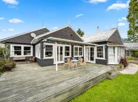 Springfield Rise Lodge - Rotorua Holiday Home