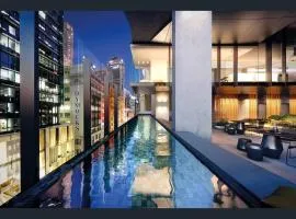 Sydney CBD Luxury Furnished Apartment & City Views