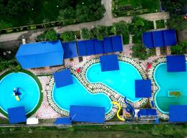 Blue Palm Mountain Resort