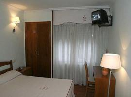 Hotel Restaurante Marinovo，位于Calle的酒店