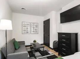 Charming 1BR,1BA Gem with Free Parking in Philly