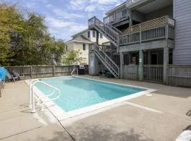 Oceanside, Close to beach, private pool, Hot Tub, OL1, Wild and Wonderful