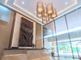 Canyon Hotels & Resorts Boracay，位于长滩岛长滩岛一号车站的酒店