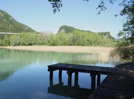 阿尔伯格奥利夫酒店，位于卡瓦佐卡尔尼科的酒店