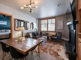 Premium Unit 1403 - 2 Bedrooms - Zephyr Mountain condo