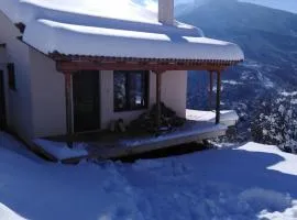 Ορεινή μονοκατοικία στα Χαλκιάνικα - Ζαρούχλα - λίμνη Τσιβλού