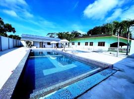 Dream Villa Homestay Kuala Nerang，位于Kuala Nerang的酒店