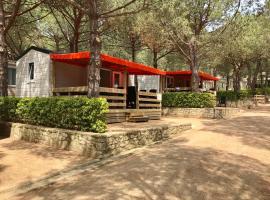 Greenchalets Costa Brava Palamos，位于帕拉莫斯的豪华帐篷营地