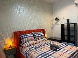 Legoland & Educity at BuYiYang Homestay