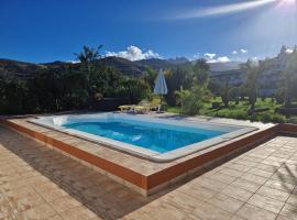 Casa con piscina, High-speed Wi-Fi y vistas，位于圣布里希达的度假屋
