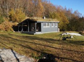 Bregnehytte，位于Leikanger的酒店