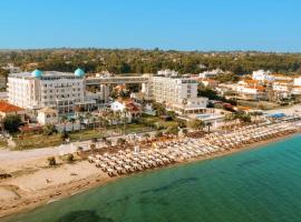 三泰海滩酒店，位于阿吉亚特拉萨塞萨洛尼基机场 - SKG附近的酒店