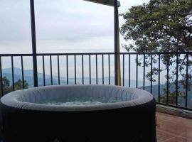 Ecocasa Impresionante panorámica jacuzzi Smart TV，位于Yumbo的酒店