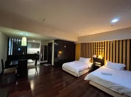 SunwayLagoonFamilySuite-2pax-Netflix-Balcony-Super Fast Internet