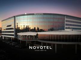 Novotel Sydney West HQ，位于乐蒂山布莱克敦国际体育中心附近的酒店