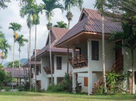 Betel Palm Village - Casa Retreat，位于拜县的酒店