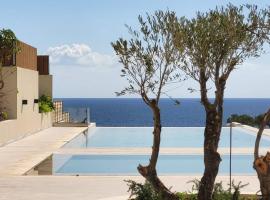 Beach Villas in Crete - Alope & Ava member of Pelagaios Villas，位于依拉佩特拉的家庭/亲子酒店
