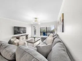 Amazing Saida beachfront 2 steps from amenities