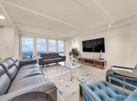Luxury Beachfront Condo With Amazing Sunset Views，位于南帕诸岛的酒店