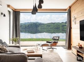 Czorsztyn Prestige Apartamenty，位于乔尔什滕的带泳池的酒店