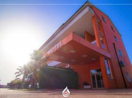 NBT Hotel Lac，位于Laç的酒店