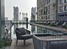 Tamarind Suites or D'Pulze Residence or Domain NeoCyber, click Room selection for location and pics，位于塞贝维的酒店