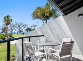 Byron Bay Beachfront Holiday Apartments Townhouse 7