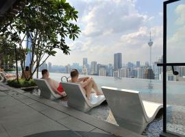 KLCC Suites At Axon Residence，位于吉隆坡的带按摩浴缸的酒店