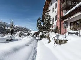 Strasserwirt - Ansitz zu Tirol