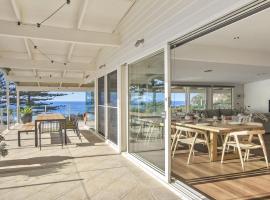 The Pines on Killcare Beach，位于克里卡尔的酒店