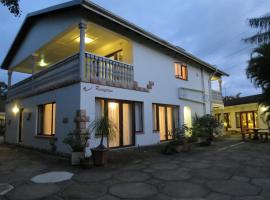 Dieu Donnee River Lodge，位于谢普斯敦港的酒店
