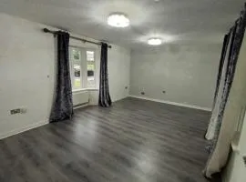 Spacious modern 3 Bed House