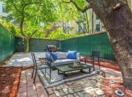 Newly Renovated 2BR w Rare Private Backyard and BBQ