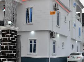 Bangkok Suite Hospitality Service，位于莱基的酒店
