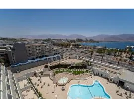 Sea Side Eilat Vacation Apartment