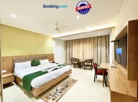 Hotel Rockbay-near sea beach & temple