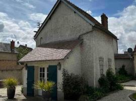 Maison d'hôtes Au Petit Lavoir，位于Ymeray的酒店